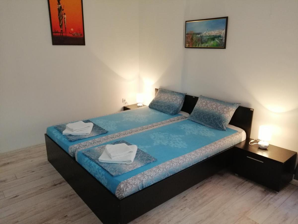 Mitic Apartmani 1 Ni Kültér fotó